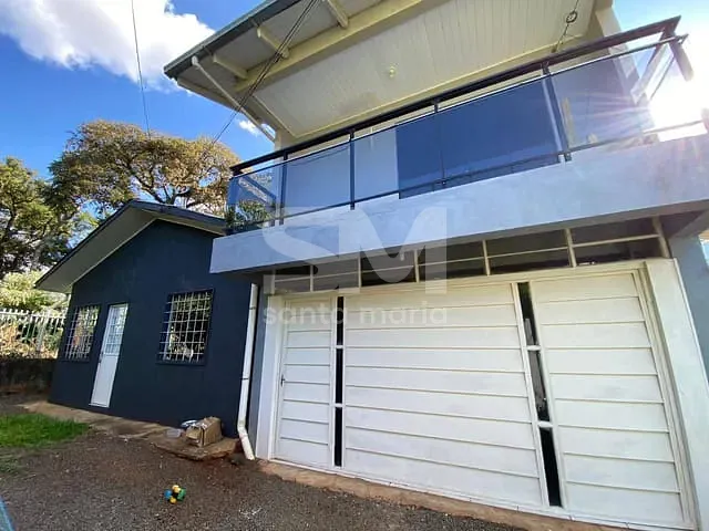 Casa 4 quartos e 3 banheiros, para alugar, no bairro Pinheirinho em Chapecó