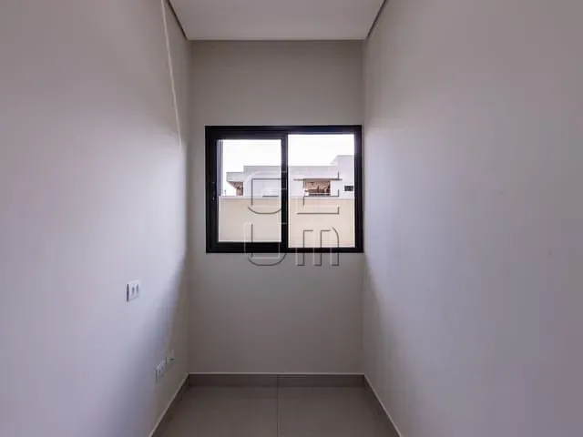 Casa com 318m² 3 quartos e 3 banheiros, à venda, no bairro Parque Tauá em Londrina
