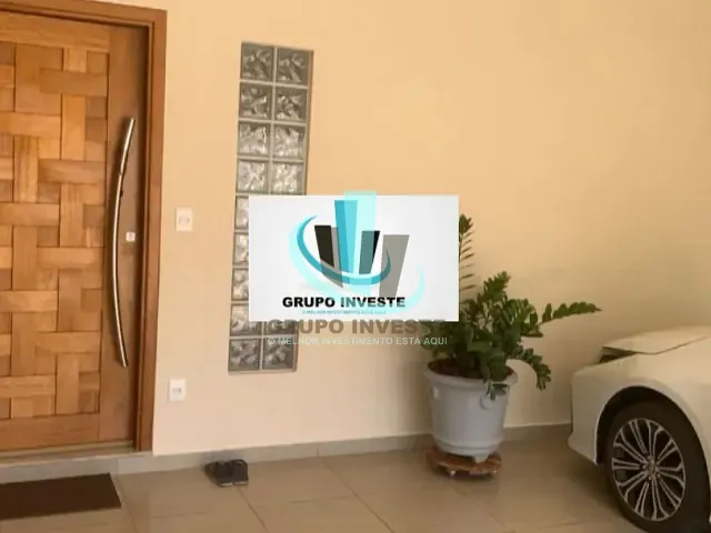 Casa com 370m² 3 quartos e 2 banheiros, à venda, no bairro Vila Cidade Industrial (Vila Xavier) em Araraquara