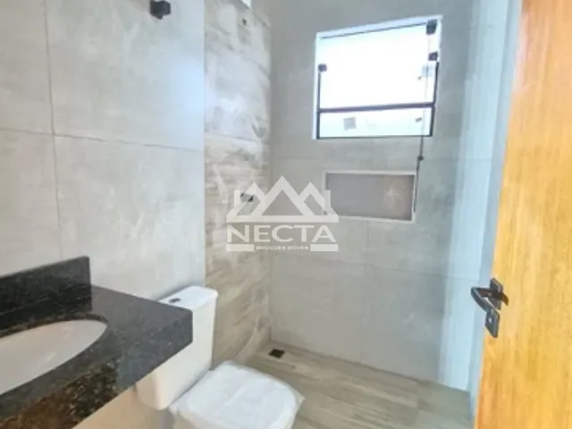 Casa com 165m² 2 quartos e 2 banheiros, à venda, no bairro Balneário Mar Azul em Caraguatatuba