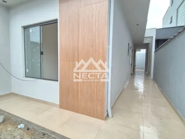 Casa com 165m² 2 quartos e 2 banheiros, à venda, no bairro Balneário Mar Azul em Caraguatatuba