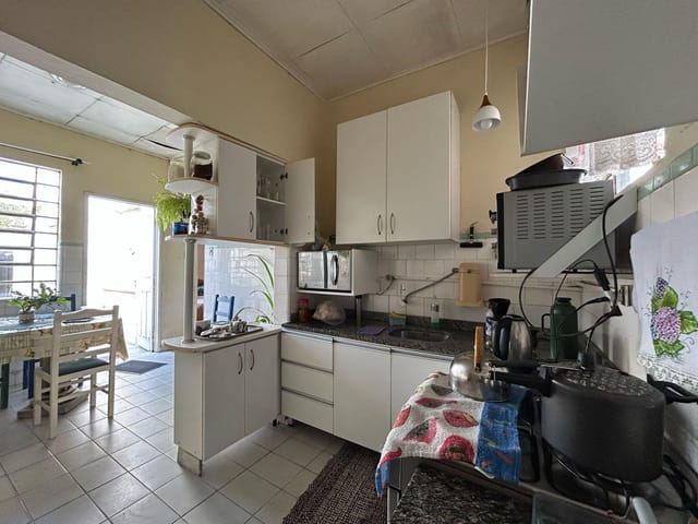 Casa com 300m² 5 quartos e 4 banheiros, à venda, no bairro Centro em Pelotas