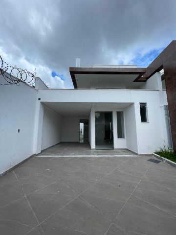 Foto do Casa - Casa 3 Quartos um com suite closet 3 vagas no bairro Copacabana, Região da Pampulha | Deltalar Imóveis