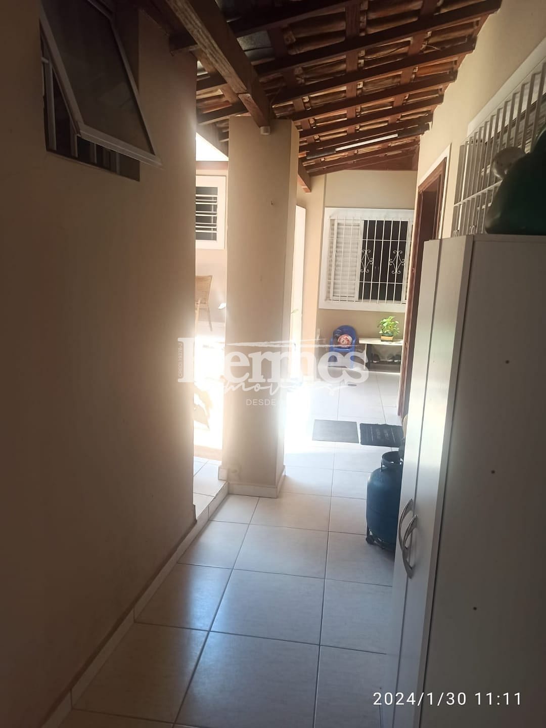 Casa à venda com 4 quartos, 257m² - Foto 5