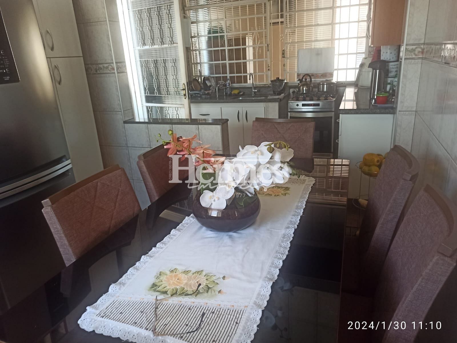 Casa à venda com 4 quartos, 257m² - Foto 17