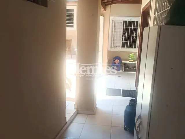 Casa com 363m² 4 quartos e 4 banheiros, à venda, no bairro Jardim Fortaleza em Paulínia