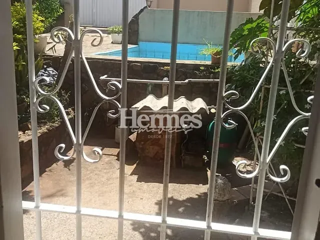 Casa com 363m² 4 quartos e 4 banheiros, à venda, no bairro Jardim Fortaleza em Paulínia