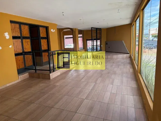 Casa com 340m², à venda, no bairro Boa Vista em São José do Rio Preto
