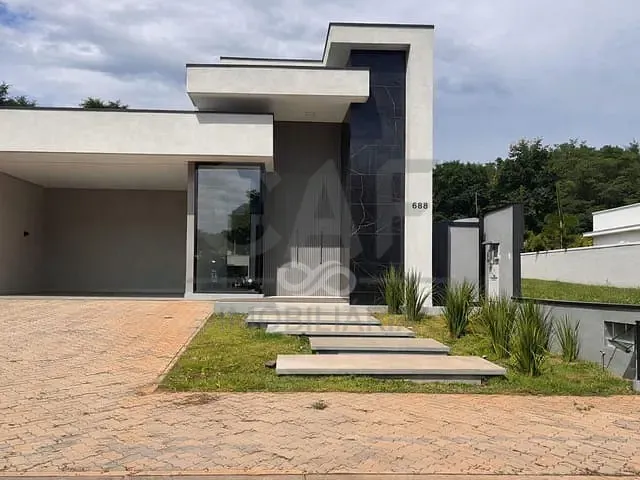 Casa com 645m² 3 quartos e 5 banheiros, à venda, no bairro Flor da Aldeia em Holambra