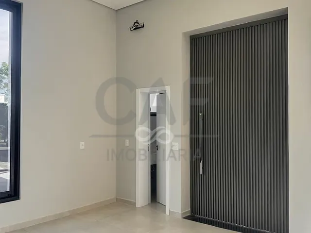 Casa com 645m² 3 quartos e 5 banheiros, à venda, no bairro Flor da Aldeia em Holambra