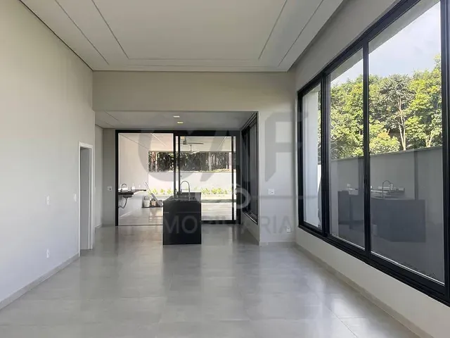 Casa com 645m² 3 quartos e 5 banheiros, à venda, no bairro Flor da Aldeia em Holambra