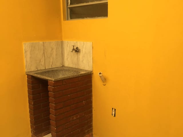 Casa 3 quartos e 1 banheiro, para alugar, no bairro Residencial Campo Belo em Pindamonhangaba