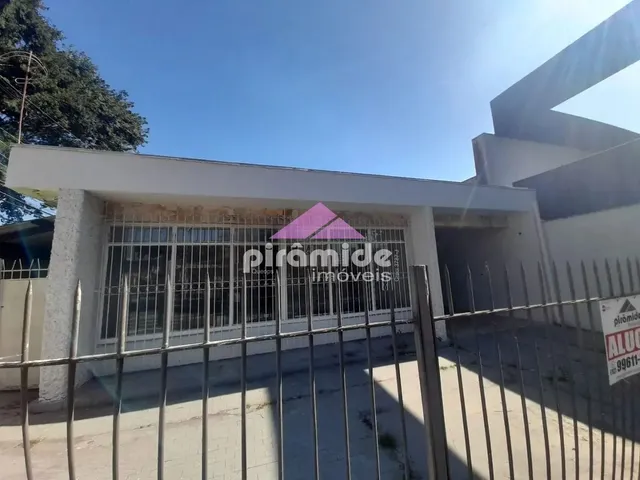 Casa com 317m² 1 quarto e 3 banheiros, para alugar, no bairro Vila Rubi em São José Dos Campos