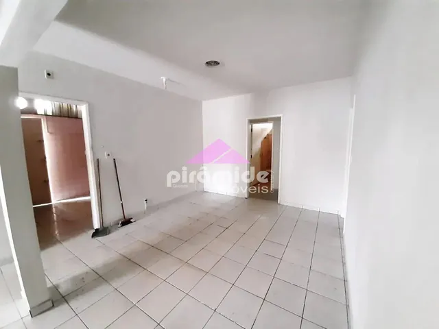 Casa com 317m² 1 quarto e 3 banheiros, para alugar, no bairro Vila Rubi em São José Dos Campos