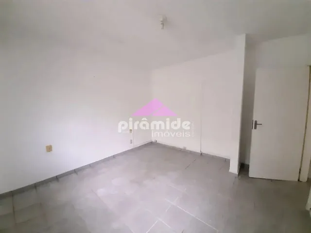 Casa com 317m² 1 quarto e 3 banheiros, para alugar, no bairro Vila Rubi em São José Dos Campos