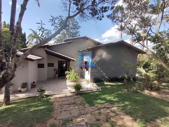 Casa com 1500m² 4 quartos e 5 banheiros, à venda ou para alugar, no bairro Jardim Nossa Senhora das Graças em Itatiba