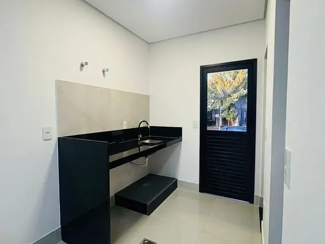Casa 3 quartos e 4 banheiros, à venda, no bairro São Bento em Paulínia
