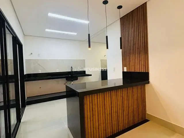 Casa 3 quartos e 4 banheiros, à venda, no bairro São Bento em Paulínia