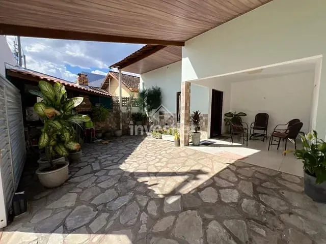 Casa com 160m² 3 quartos e 1 banheiro, à venda, no bairro Cruzeiro em Campina Grande