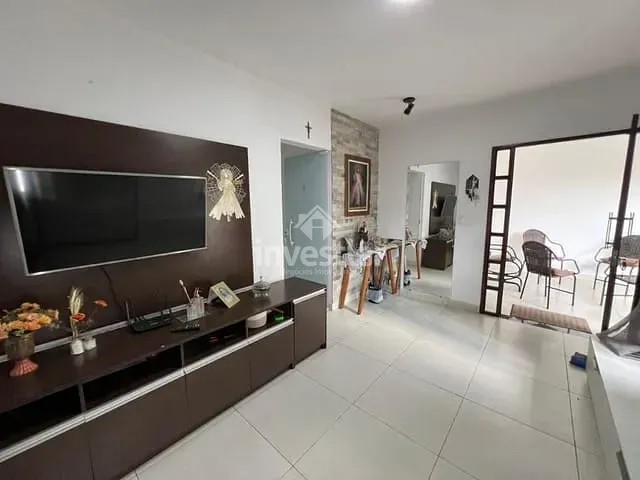 Casa com 160m² 3 quartos e 1 banheiro, à venda, no bairro Cruzeiro em Campina Grande