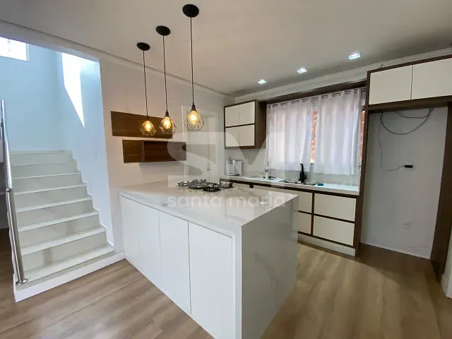 Casa 2 quartos e 2 banheiros, para alugar, no bairro Santa Maria em Chapecó