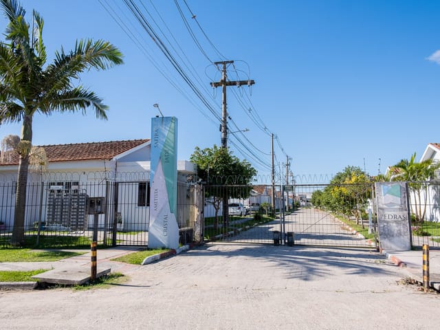 Casa com 62m² 2 quartos e 1 banheiro, para alugar, no bairro Fragata em Pelotas