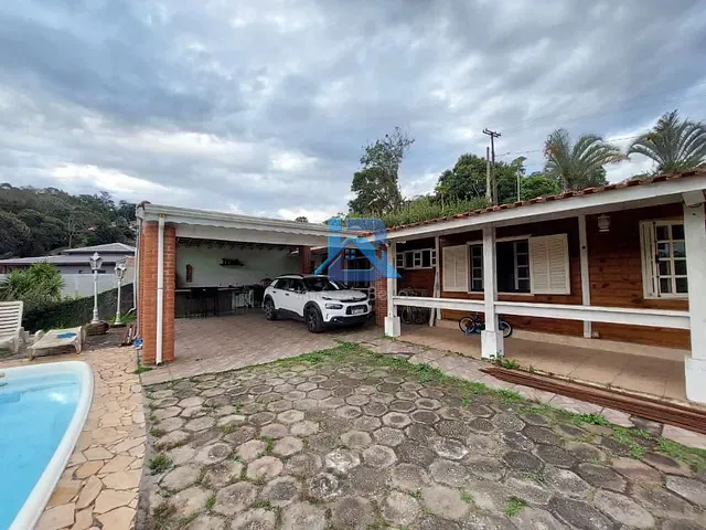 Casa com 1255m² 3 quartos e 3 banheiros, à venda, no bairro Cachoeiras do Imaratá em Itatiba
