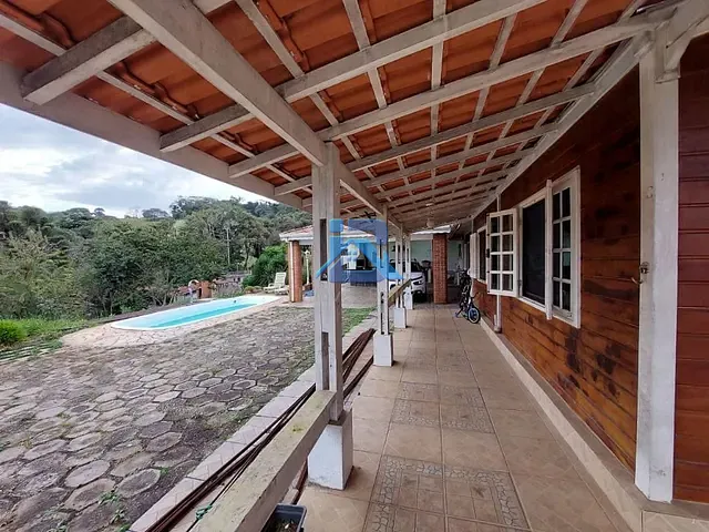 Casa com 1255m² 3 quartos e 3 banheiros, à venda, no bairro Cachoeiras do Imaratá em Itatiba