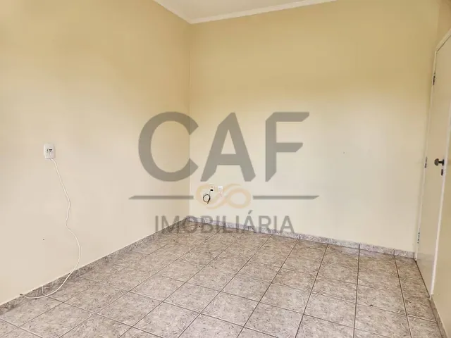 Casa 2 quartos e 1 banheiro, à venda, no bairro Jardim das Tulipas em Holambra