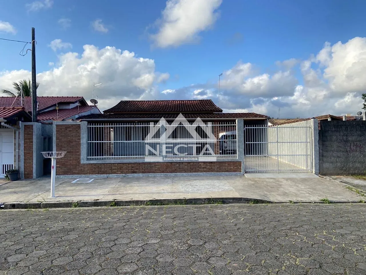 Casa, 2 quartos, 150 m² - Foto 1