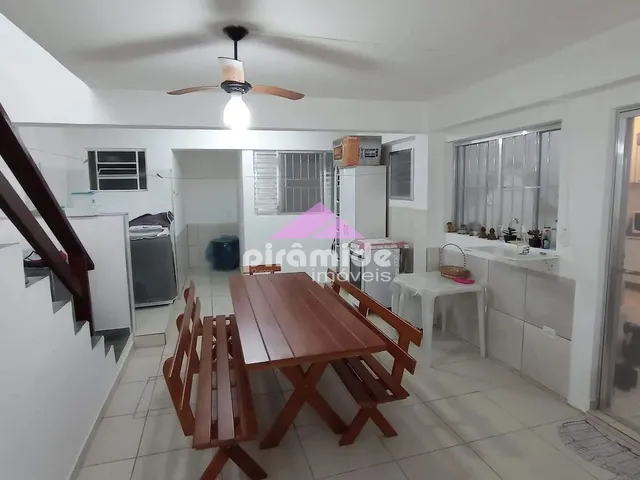 Casa com 135m² 3 quartos e 4 banheiros, à venda, no bairro Morro do Algodão em Caraguatatuba