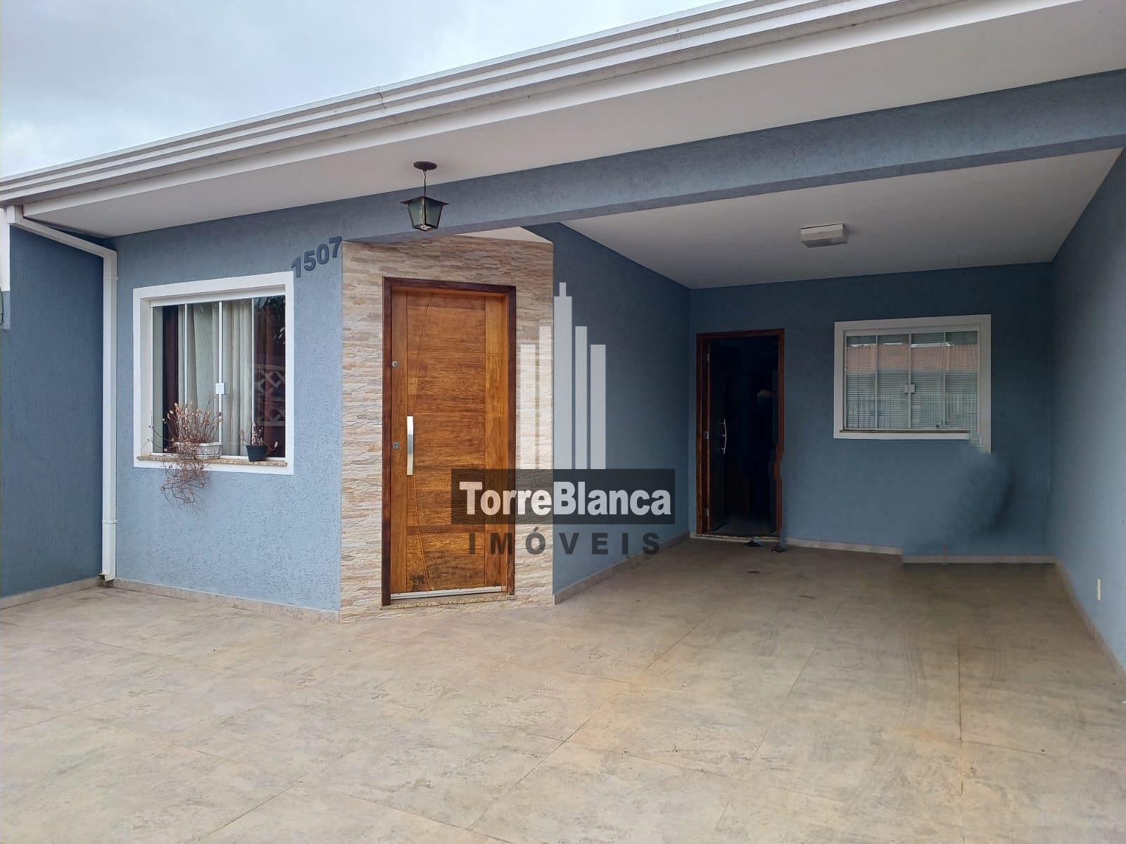 Casa à venda com 3 quartos, 135m² - Foto 2