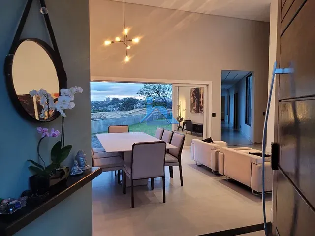 Casa com 800m² 3 quartos e 2 banheiros, à venda, no bairro Bairro do Engenho em Itatiba