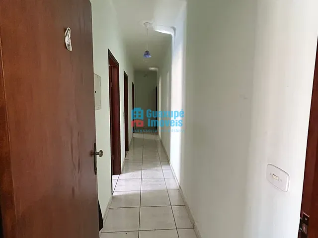 Casa com 300m² 4 quartos e 3 banheiros, à venda, no bairro Parque das Orquideas em Guaxupé