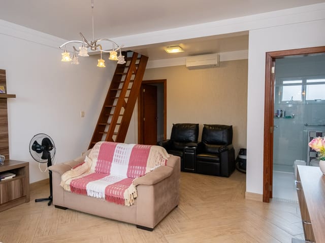 Casa 3 quartos e 2 banheiros, à venda, no bairro Fragata em Pelotas
