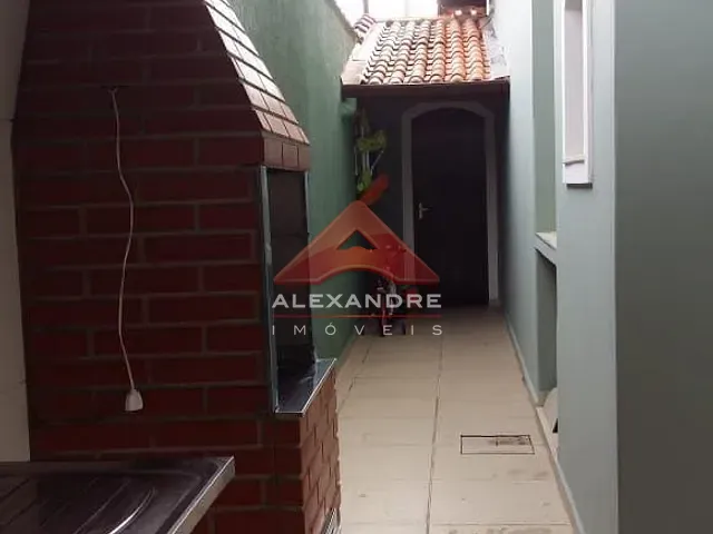Casa com 204m² 3 quartos e 3 banheiros, à venda ou para alugar, no bairro Jardim Julieta em Caçapava