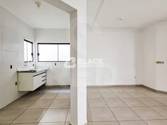 Casa com 250m² 3 quartos e 3 banheiros, para alugar, no bairro Jardim Wanel Ville IV em Sorocaba
