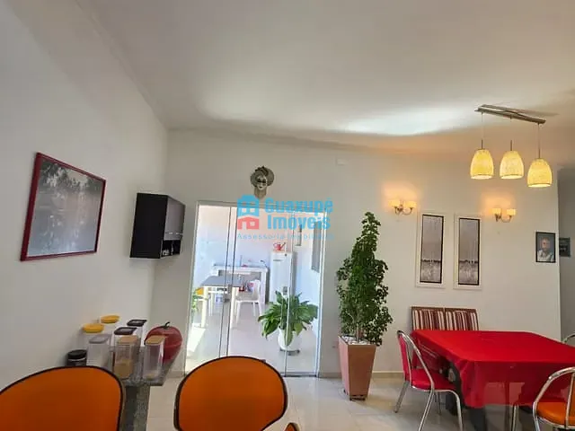Casa com 209m² 3 quartos e 2 banheiros, à venda, no bairro jardim ouro verde em Guaxupé