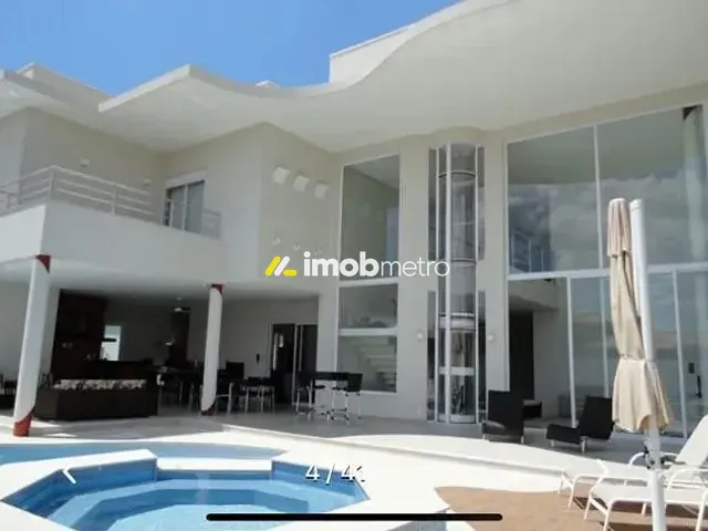 Casa com 819m² 5 quartos e 8 banheiros, à venda, no bairro Alphaville em Campinas