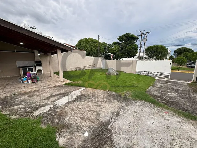 Casa 3 quartos e 2 banheiros, para alugar, no bairro Morada das Flores em Holambra