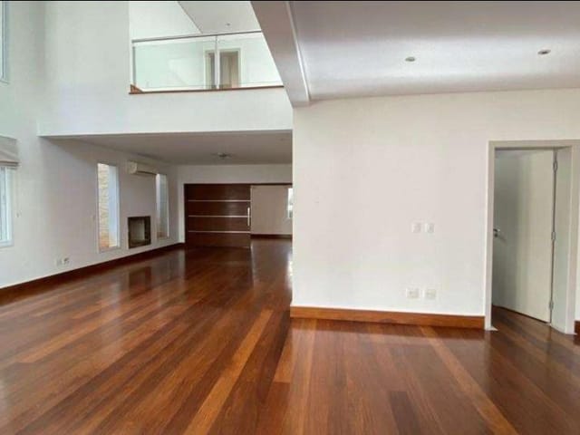 Casa com 932m² 4 quartos e 4 banheiros, à venda, no bairro Jardim Petrópolis em São Paulo