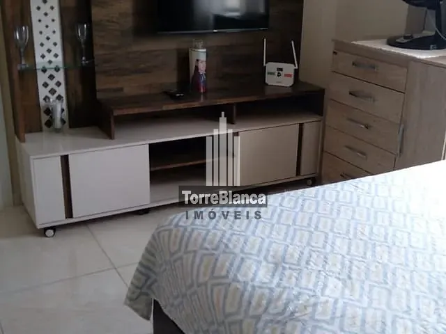 Casa com 100m² 3 quartos e 2 banheiros, à venda, no bairro Cará-Cará em Ponta Grossa