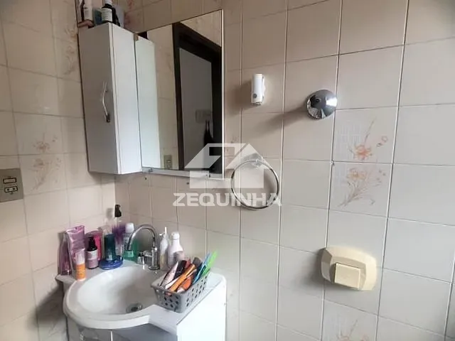 Casa com 150m² 3 quartos e 4 banheiros, à venda, no bairro Vl Yara em Osasco