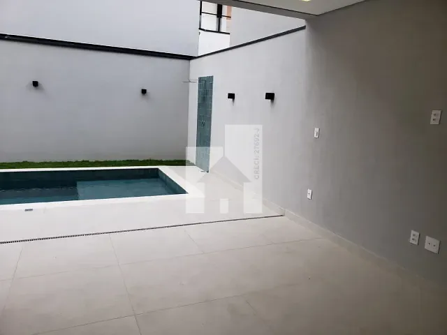 Casa com 250m² 3 quartos e 5 banheiros, à venda, no bairro Loteamento Reserva Ermida em Jundiaí