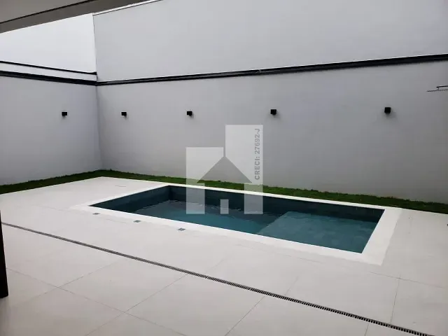 Casa com 250m² 3 quartos e 5 banheiros, à venda, no bairro Loteamento Reserva Ermida em Jundiaí