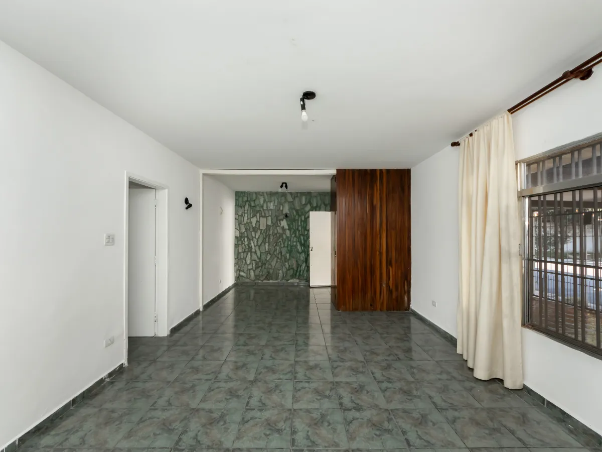 Casa para venda em Brooklin com 3 quartos, sendo 1 suíte, 320m²