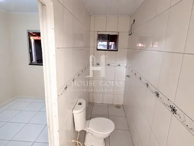 Casa 3 quartos e 2 banheiros, à venda, no bairro Setor Vida Nova em Trindade