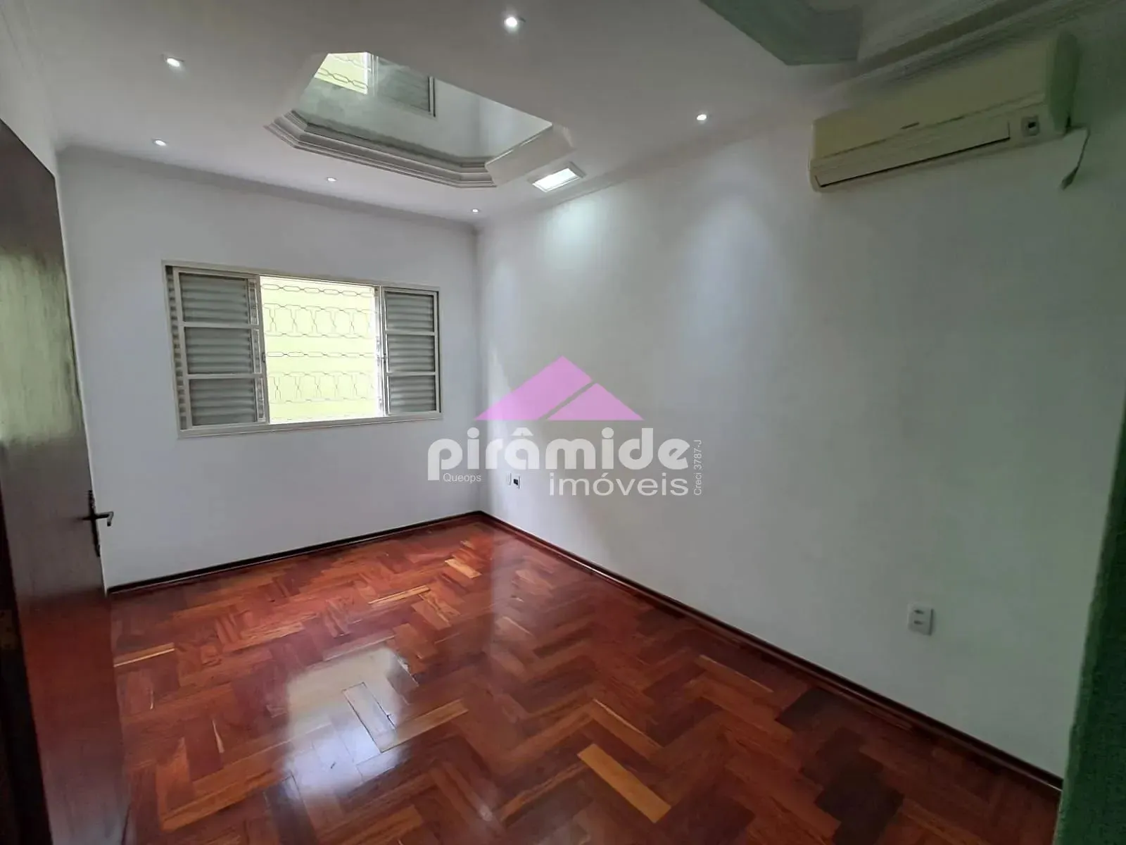 Casa, 5 quartos, 213 m² - Foto 6