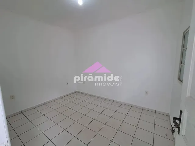 Casa com 213m² 5 quartos e 5 banheiros, à venda, no bairro Jardim Ismênia em São José Dos Campos