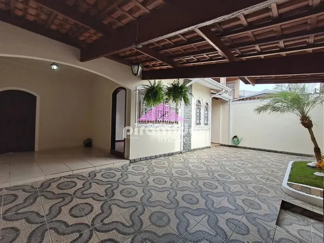 Casa com 213m² 5 quartos e 5 banheiros, à venda ou para alugar, no bairro Jardim Ismênia em São José Dos Campos
